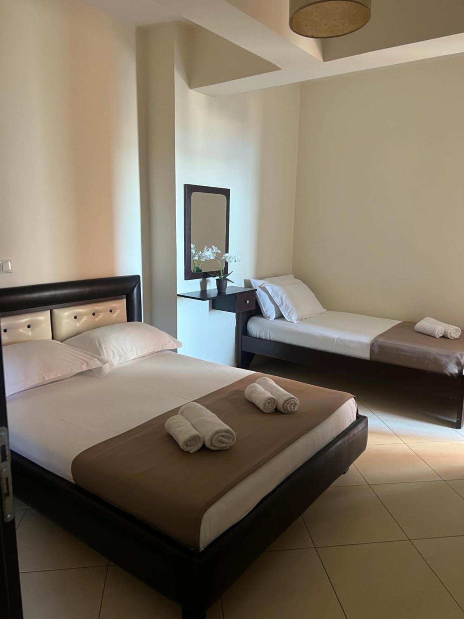 Ansi Paradiso Apartaments Sarande Exterior photo