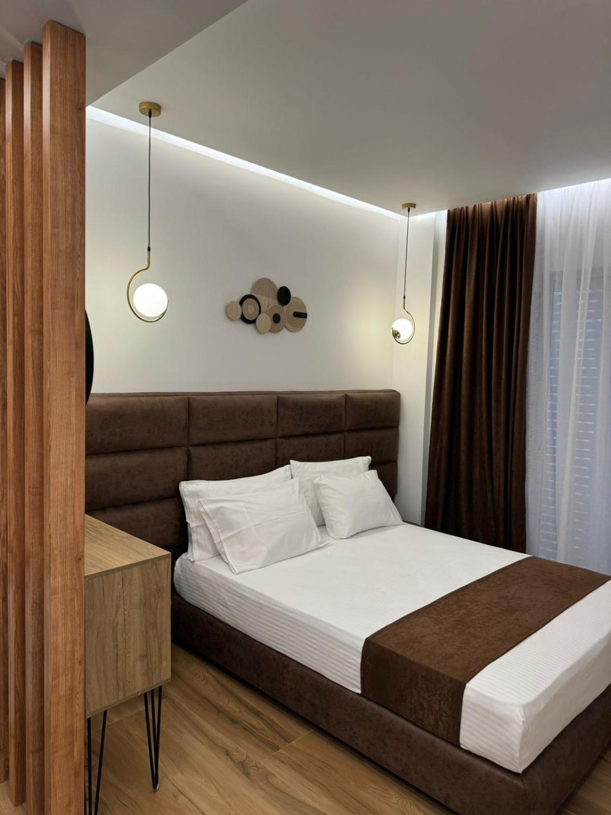 Ansi Paradiso Apartaments Sarande Exterior photo